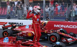 Leclerc premagal urok, silovito trčenje, Red Bull brez pnevmatik