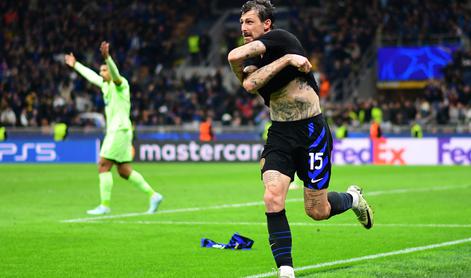 Liga prvakov v živo: saj ni res, kaj se dogaja v Milanu!