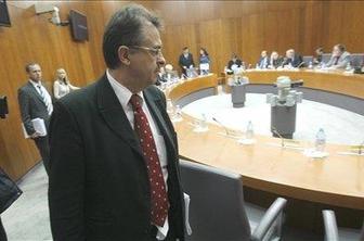 SDS opozarja na "nedopustne kršitve" pri sklicevanju izrednih sej