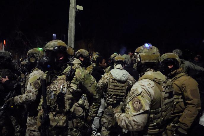 Streljanje v ZDA | Ministrstvo za domovinsko varnost je potrdilo incident in zatrdilo, da se je nezakoniti priseljenec iz Venezuele upiral aretaciji med kontrolo prometa. | Foto Reuters