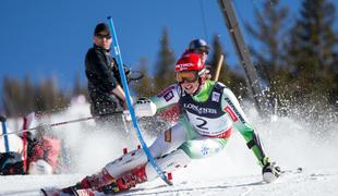 Slovenski smučarji s trenerji "na žetone"