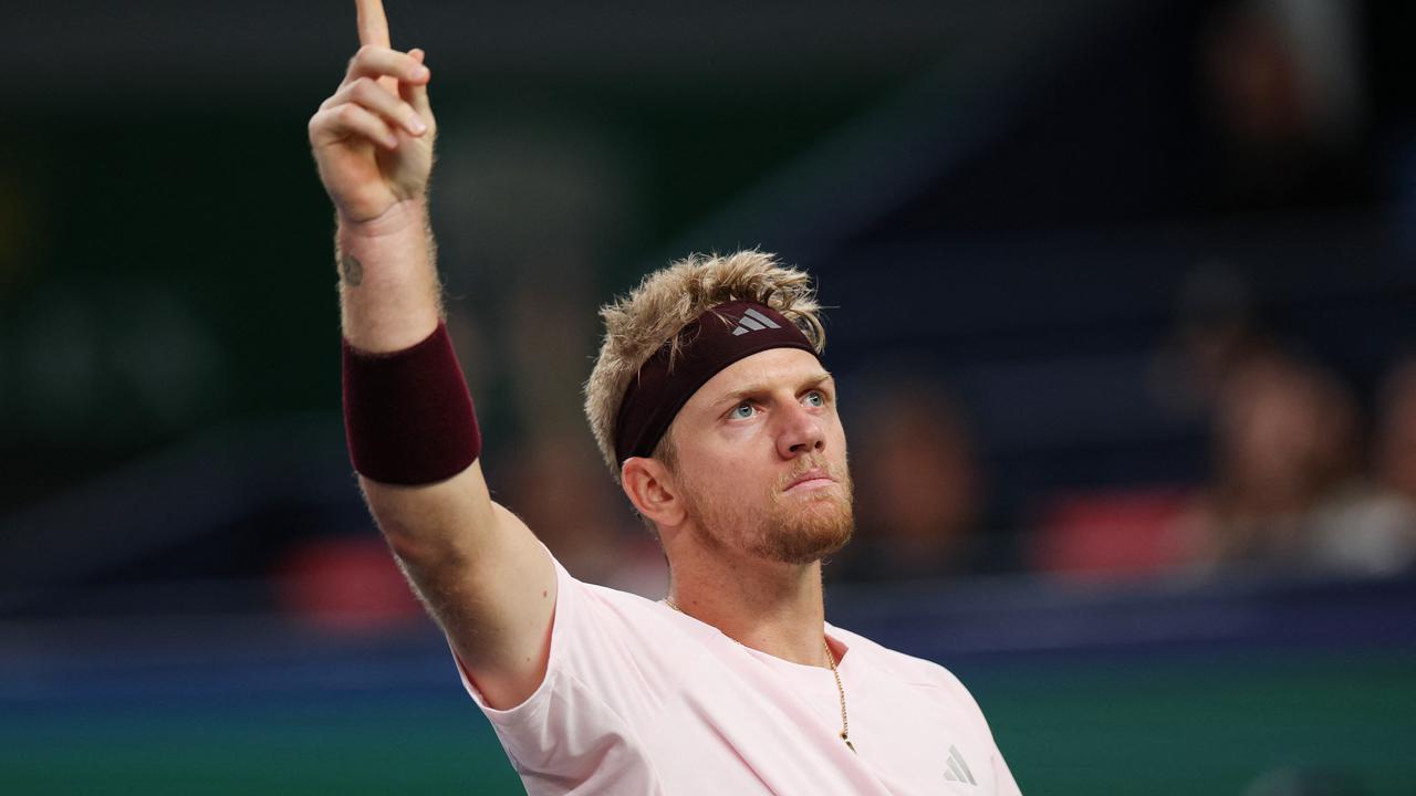 Davidovich Fokina zaustavil prvega nosilca Zvereva