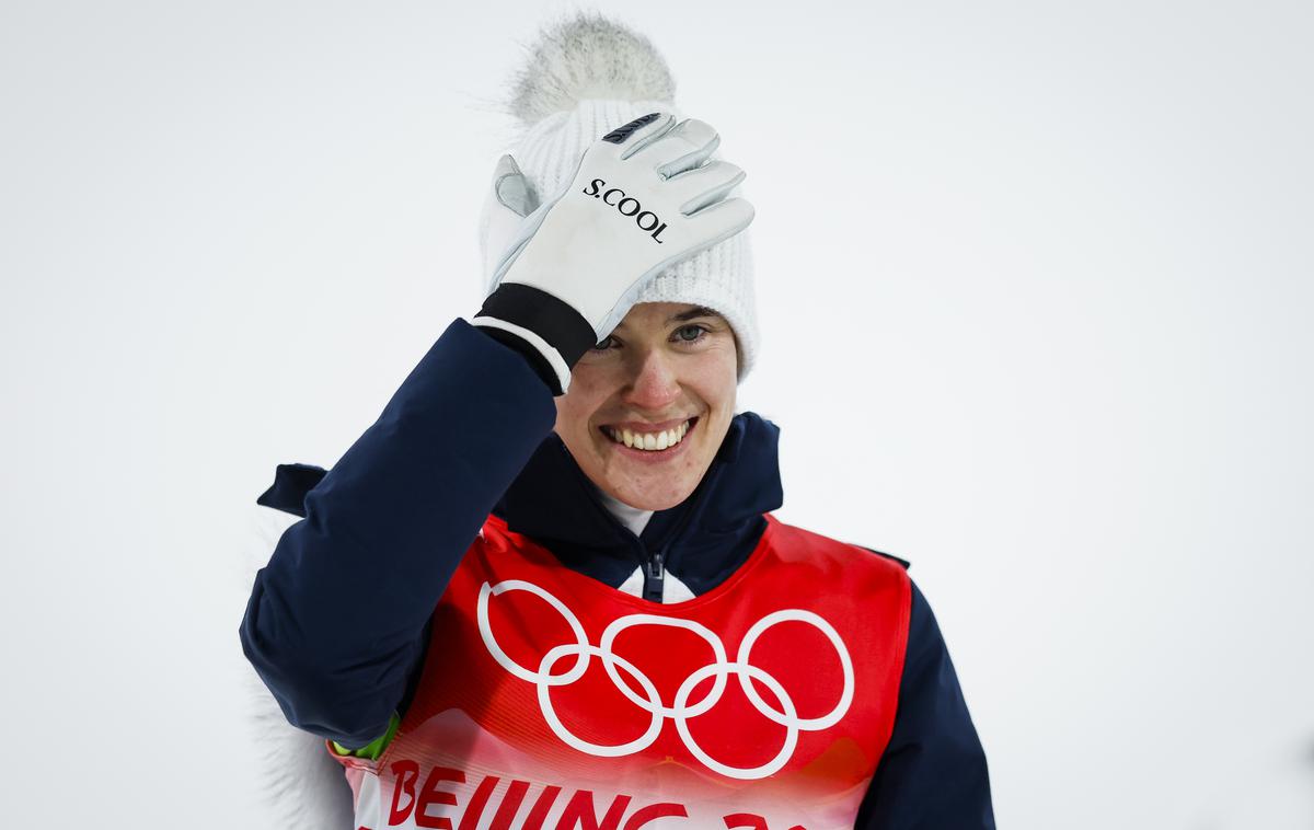 Urša Bogataj | Urša Bogataj je postala nova slovenska junakinja. Na zimskih olimpijskih igrah v Pekingu je osvojila zlato medaljo. | Foto Anže Malovrh/STA