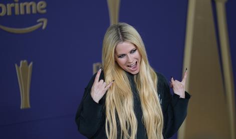 Avril Lavigne v puljski Areni