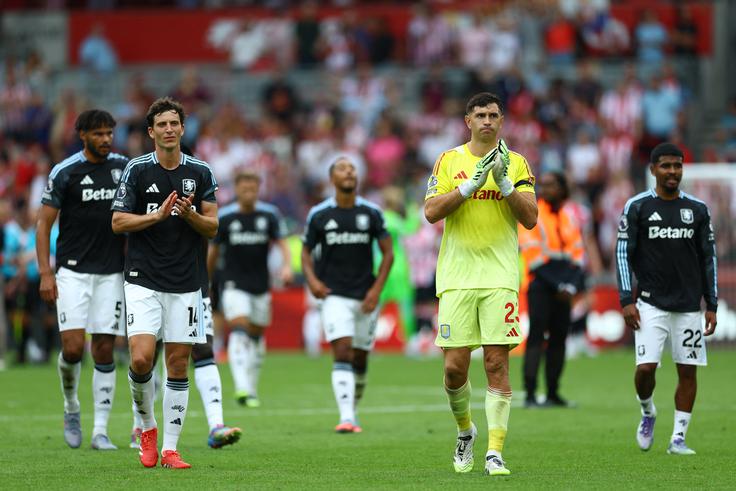 Zdaj ga čakata reprezentančni tekmi z Argentino, nato pa se bo vrnil v Birmingham. | Foto: Reuters