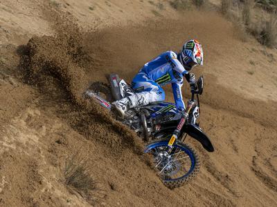 Gajser že na prvi dirki z Yamaho zelo hiter, med najboljšimi tudi Pancar