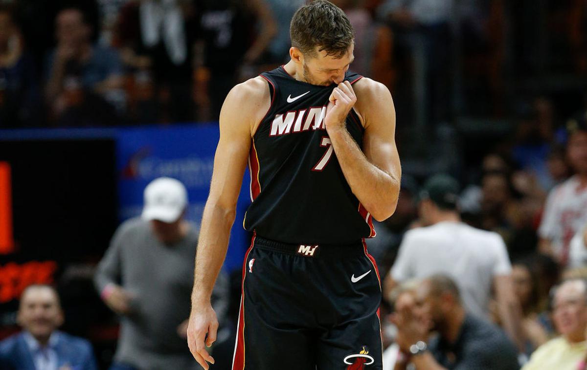 Goran Dragić | Goran Dragić bo po pogovoru z družino in agentom sprejel odločitev o tem, ali bo tudi zadnje leto pogodbe preživel pri Miamiju ali bo postal prost igralec. | Foto Gulliver/Getty Images