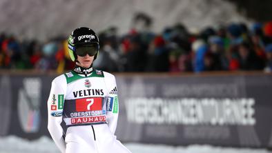 Štirje Slovenci do točk, Peter Prevc je takoj po polomu čivknil