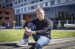 Pogovor ob kozarcu vina mu je življenje obrnil na glavo