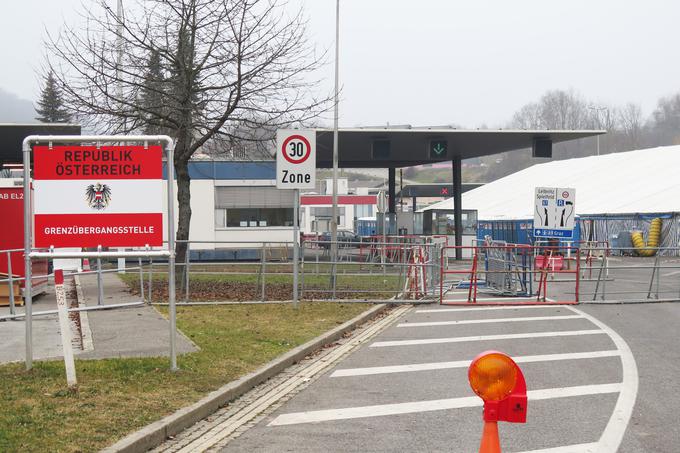 Avstrija ohranja nadzor na meji s Slovenijo, podjetniki tega niso veseli. | Foto: STA ,