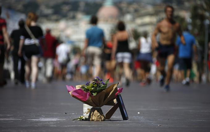 Prebivalci mesta Nica se vsako leto spomnijo na žrtve napada iz leta 2016. | Foto: Reuters