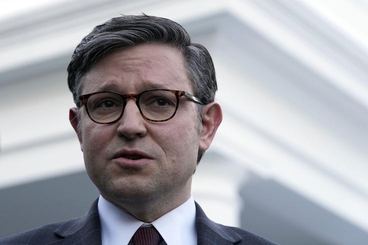 Predsednik predstavniškega doma kongresa Mike Johnson je skozi odbore uspel spraviti 11 posamičnih predlogov, odbor za proračun pa jih mora povezati v Velik in čudovit predlog zakona. | Foto: Guliverimage