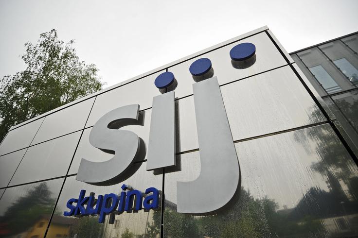 V Slovenski industriji jekla v letu 2017 načrtujejo več novih naložb, zaradi česar bodo odprli sto novih delovnih mest. | Foto: STA ,
