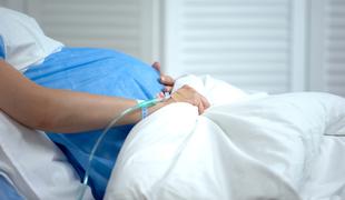 V UKC Ljubljana hospitalizirani dve nosečnici z boleznijo covid-19 #video