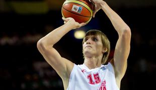Legendarni Kirilenko bo reševal rusko košarko