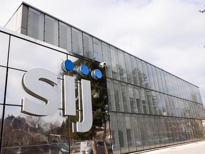 Sij z bankami podpisal dogovor o dolgoročni rešitvi refinanciranja