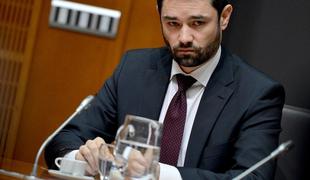Medja: V NLB so se dogajale tudi lopovščine (video)