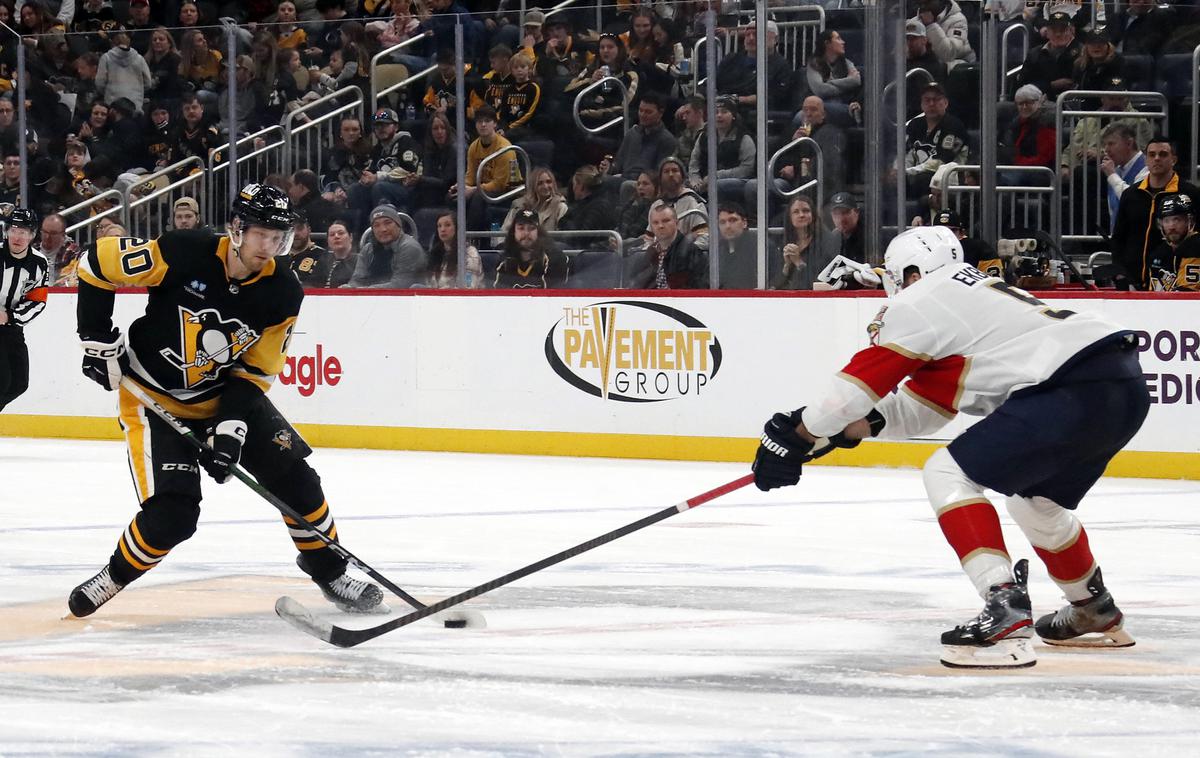 Pittsburgh Penguins : Florida Panthers | Hokejisti Floride so v Pittsburghu dosegli deveto zaporedno zmago v gosteh, kar je najdaljši niz v zgodovini moštva in izenačenje drugega najdaljšega niza v sezoni.  | Foto Reuters