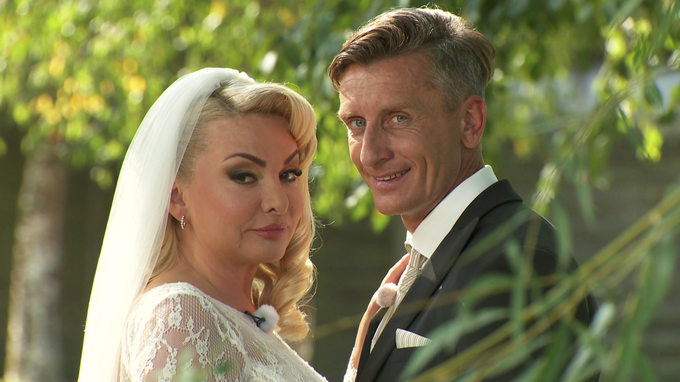 Strokovnjaki oddaje Poroka na prvi pogled so Danici izbrali 40-letnega Aleksandra. | Foto: 