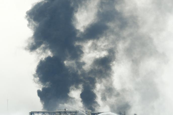 Eksplozija in požar v tovarni BASF | Foto Reuters