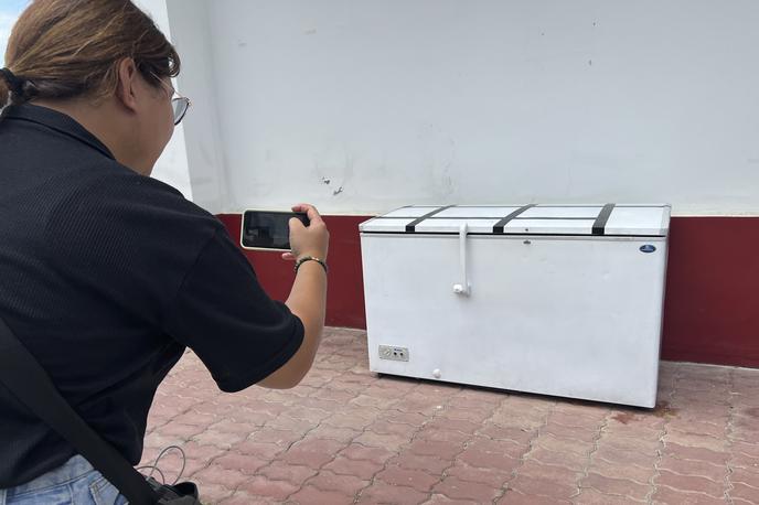 Zamrzovalna skrinja, v kateri so našli razkosano truplo nemškega poslovneža | Na fotografiji je zamrzovalna skrinja, v kateri so našli truplo pogrešanega nemškega poslovneža Hans-Petra Macka, ki je zadnja leta živel na Tajskem. | Foto Guliverimage