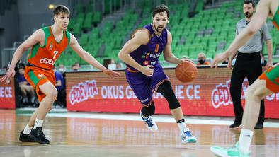 Krka in Olimpija do novih zanesljivih zmag
