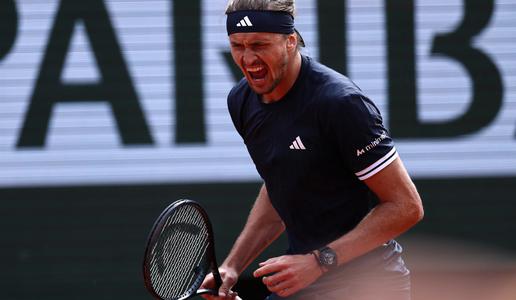 Za naslov v Roland Garrosu Zverev in Cobolli