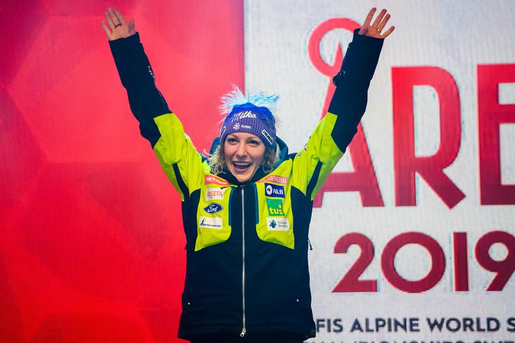 Letošnja zmagovalka najbolj zaupanja vredne slovenske športne osebnosti je Ilka Štuhec, ki je tako kot glasbena skupina Siddharta to priznanje prejela prvič. | Foto: Reuters