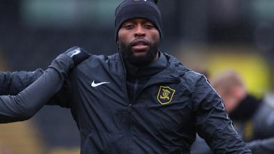 Jay Emmanuel-Thomas zaradi tihotapljenja drog obsojen na štiriletno zaporno kazen