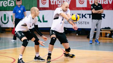 Kamničani sredi Kanala pohrustali Salonit