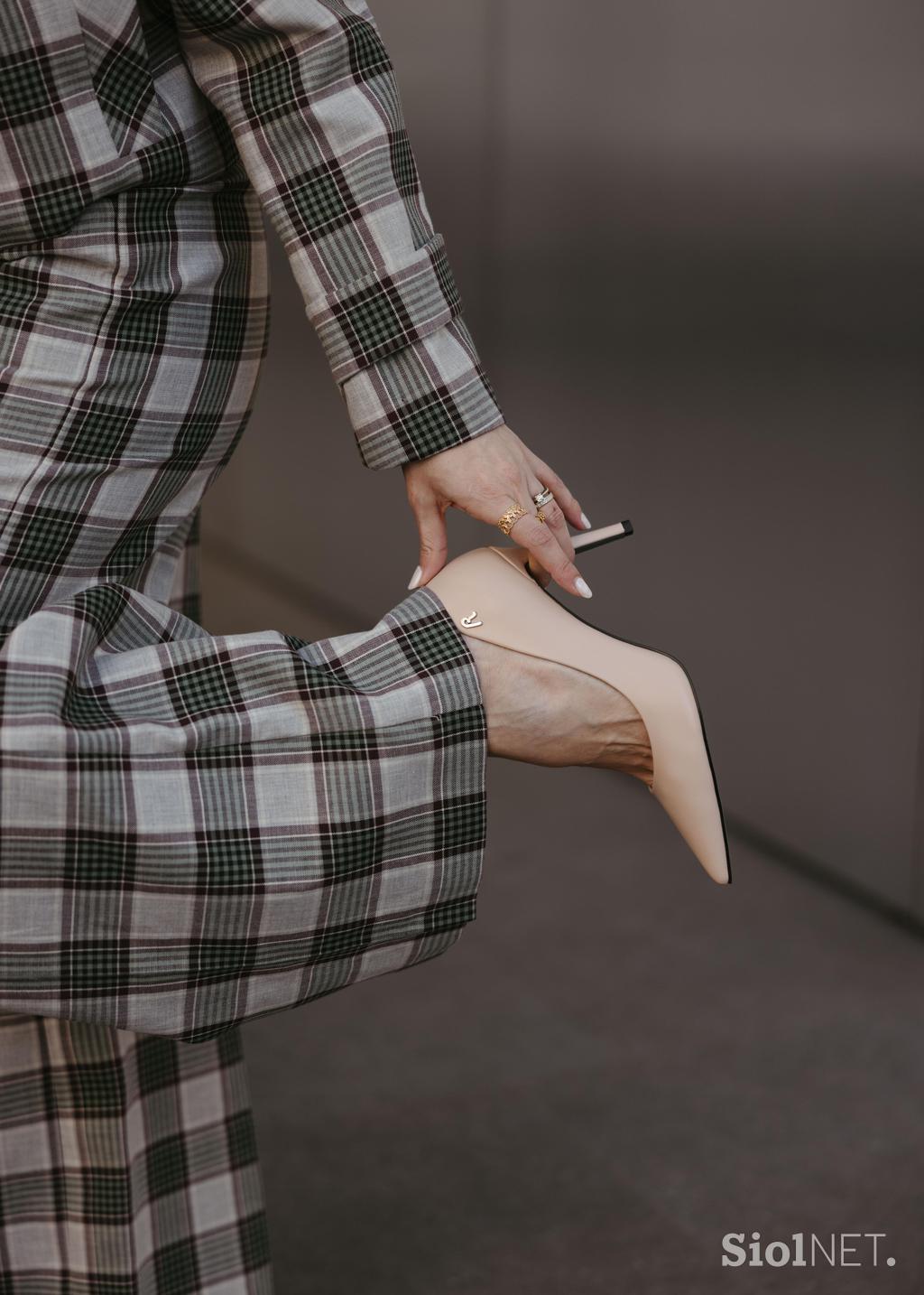 Mass elegantna obutev, salonarji, ženski čevlji