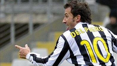 Del Piero rešil Juventus, Inter do točke