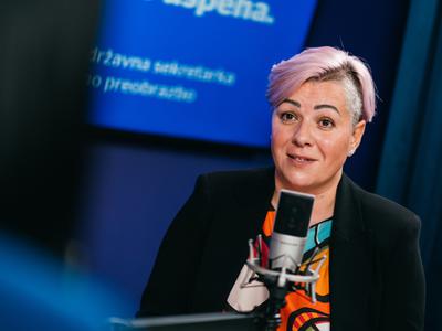 Dr. Aida K. Latifić: Digitalna preobrazba ni izbira, je odgovornost #Spotkast