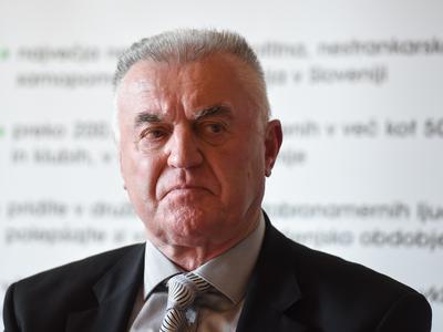 V 84. letu starosti je umrl nekdanji predsednik DS Janez Sušnik