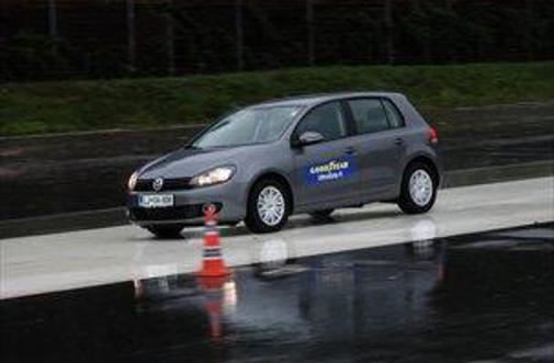 Pomen globine profila zimske gume