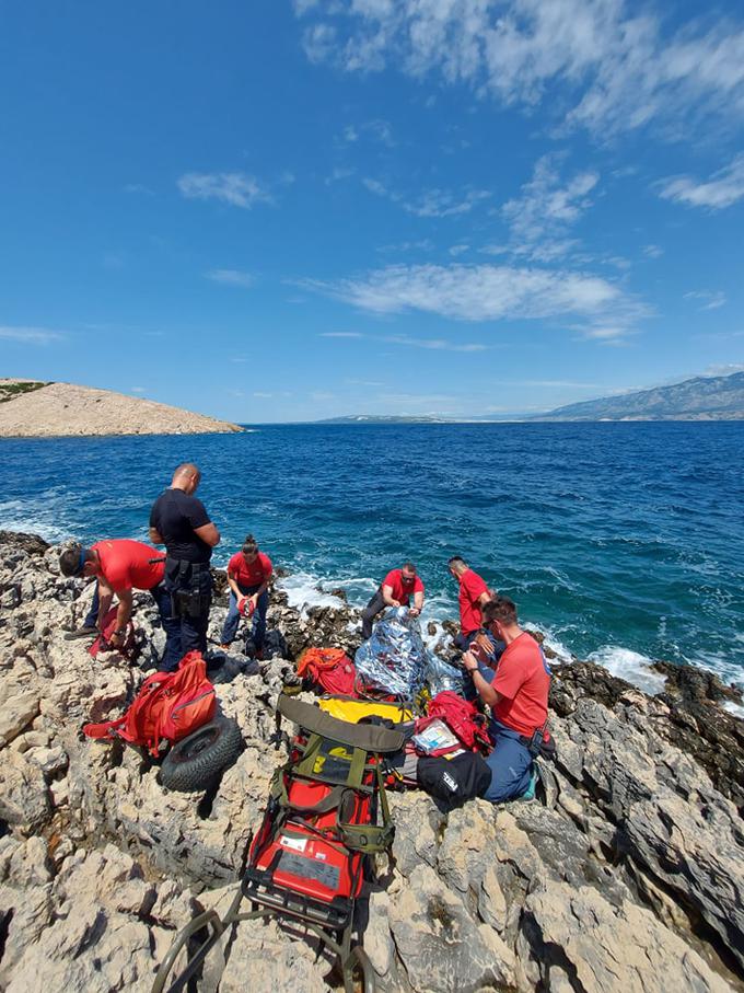 Pag, turisti, reševanje | Foto: HGSS - Hrvatska Gorska Služba Spašavanja/Facebook