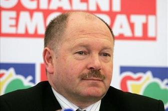 "Potrebno je nadaljevati, nova možnost morda 2013"