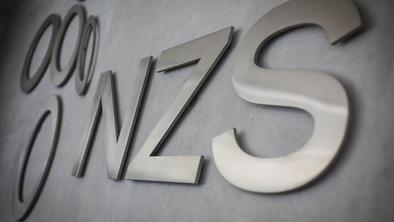 NZS odobril novih 317.335 evrov pomoči, klubom že več kot milijon