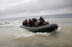 Pred turško obalo umrlo šest otrok, ob obali Maroka pa 11 migrantov