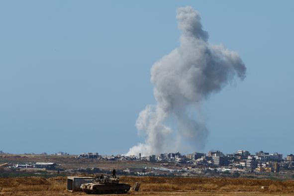 Hamas vztraja pri zahtevi po popolni prekinitvi ognja v Gazi in umiku izraelskih sil