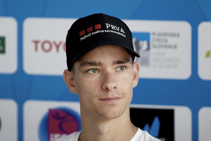 Potočar v kvalifikacijah z dvema vrhovoma, uspešne tudi Slovenke