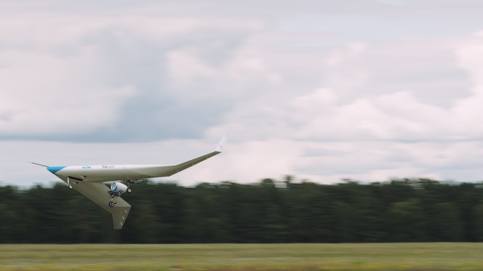 Med testnim poletom je model letala dosegel hitrosti do 150 kilometrov na uro. | Foto: TU Delft