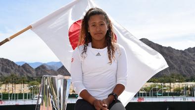 Mlada Japonka odpihnila Sereno Williams, poslovila se je že tudi Hercogova