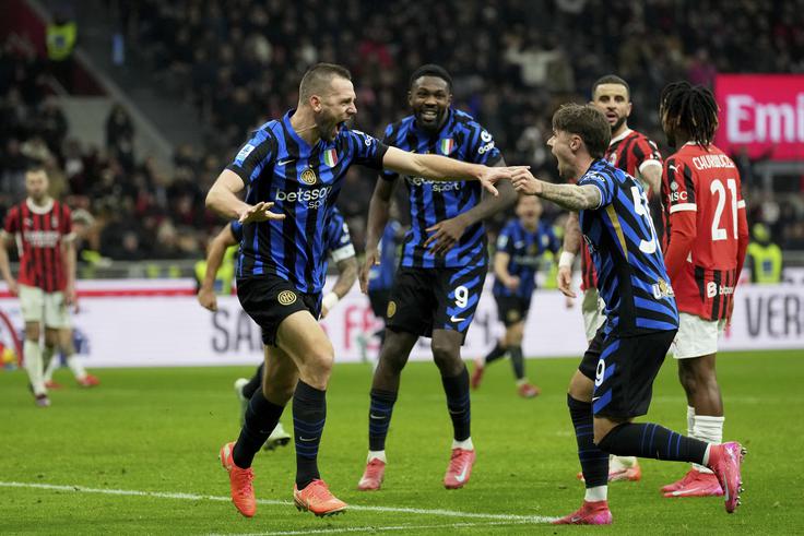 Stefan de Vrij je v izdihljajih tekme Interju zagotovil točko. | Foto: Guliverimage