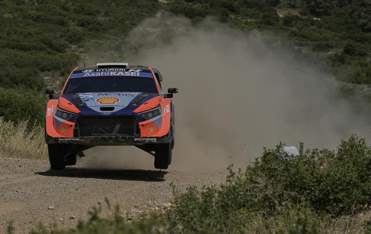 reli Akropolis Ott Tänak Hyundai | Ott Tänak vodi po petkovem delu relija Akropolis. | Foto Guliverimage