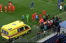 Drama v Osijeku: turškega selektorja odpeljali z rešilcem #video