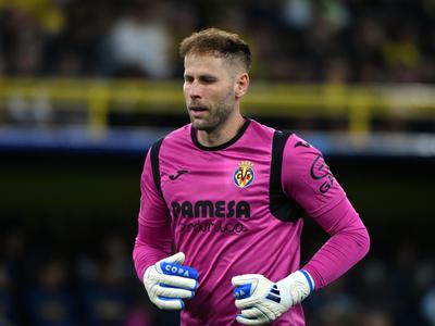 Grozljivka v Španiji. Zvezdnika Villarreala oropali na domu in mu grozili s pištolo.