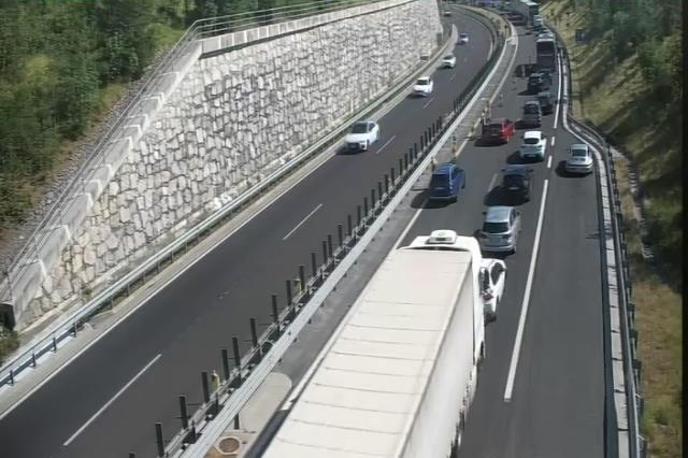 cesta, vipavska hitra cesta | Foto Dars/Promet.si