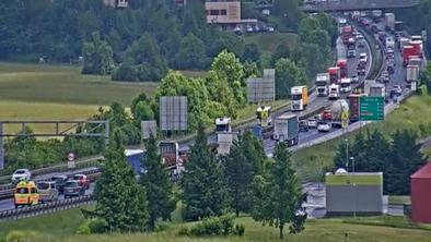 Huda ura na slovenskih cestah: preverite, kje so zastoji