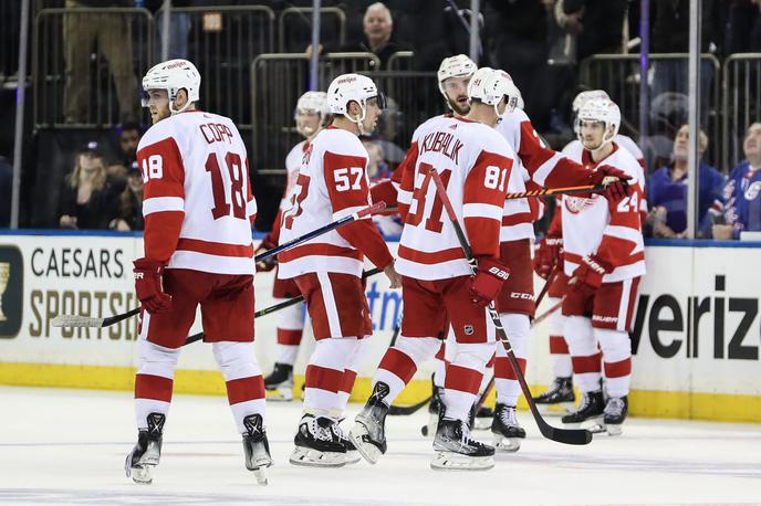 Detroit Red Wings | Detroit Red Wings so dosegli sedmo zmago v sezoni. | Foto Reuters